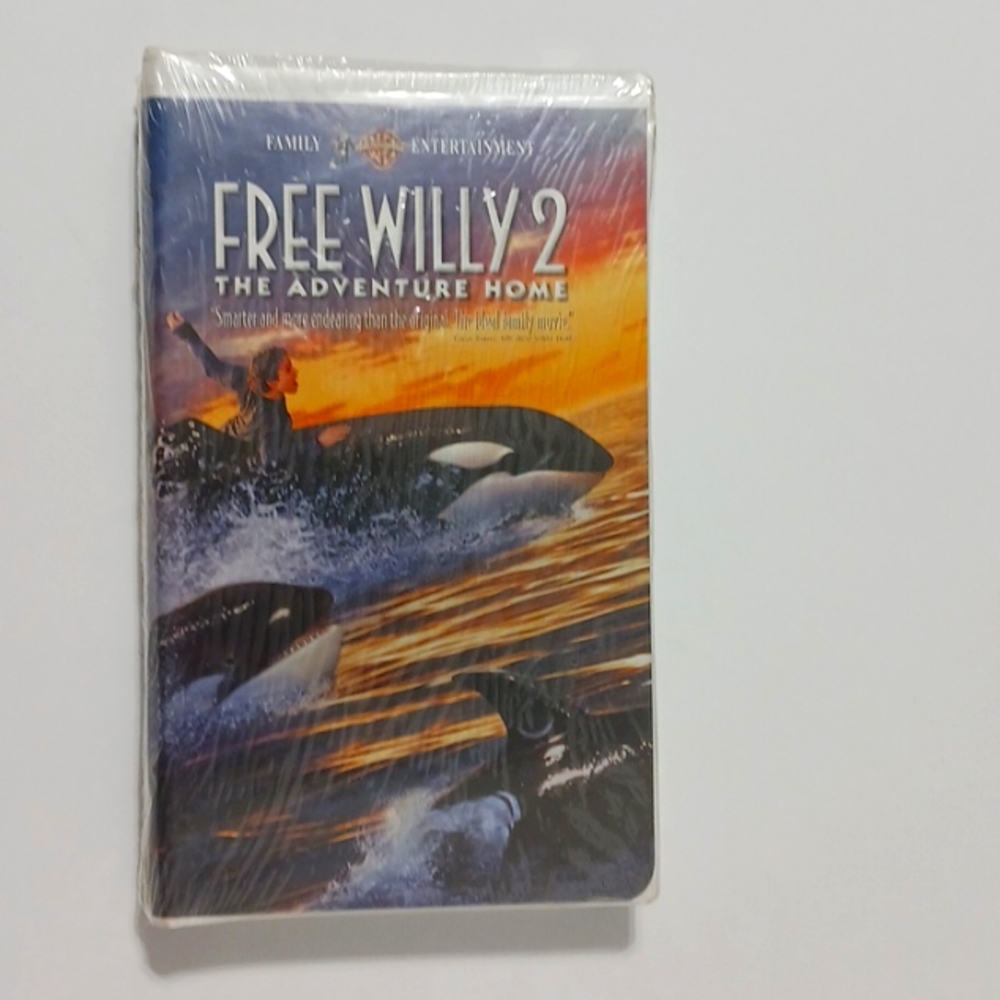 Free Willy 2: The Adventure Home VHS - New Factory Sealed (#404)